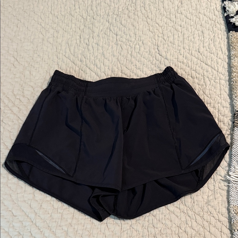 lululemon hotty hot shorts
